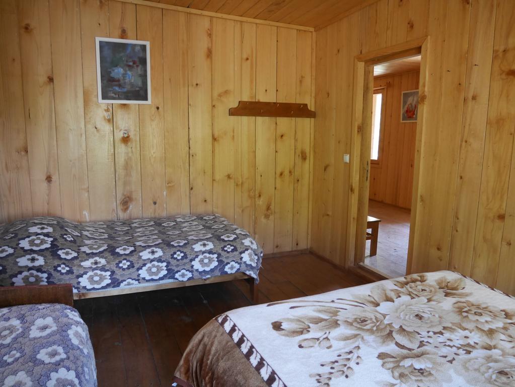 Chazhashi Guesthouse Ushguli Exteriör bild