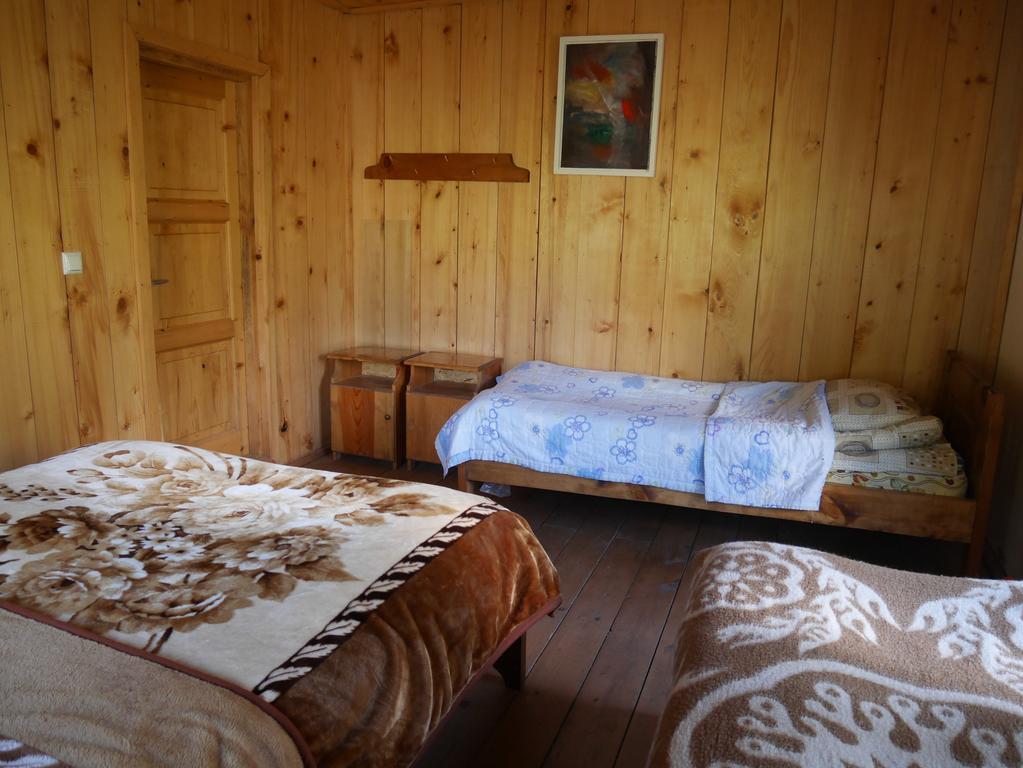 Chazhashi Guesthouse Ushguli Exteriör bild